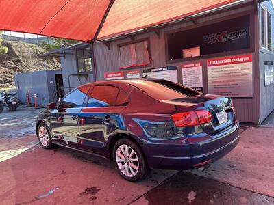 2013 Volkswagen Jetta SE PZEV   - Photo 2 - Chula Vista, CA 91911