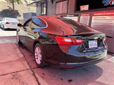 2018 Chevrolet Malibu LT   - Photo 2 - Chula Vista, CA 91911