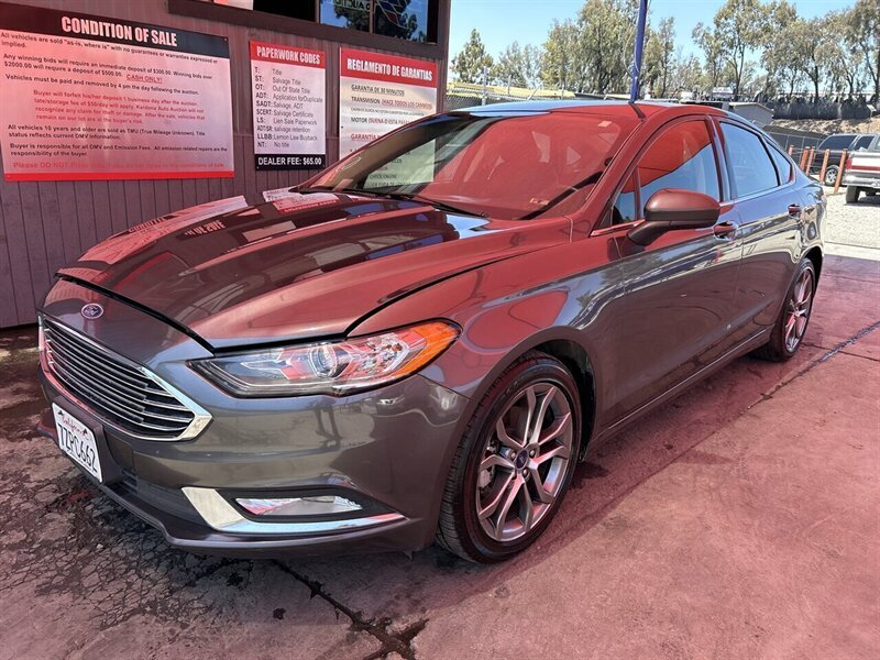 2017 Ford Fusion SE  