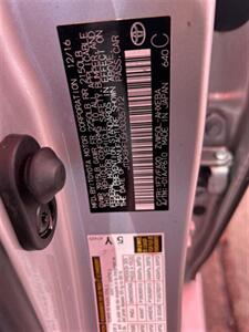 2017 Toyota Prius Two   - Photo 6 - Chula Vista, CA 91911