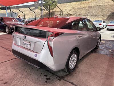 2017 Toyota Prius Two   - Photo 3 - Chula Vista, CA 91911