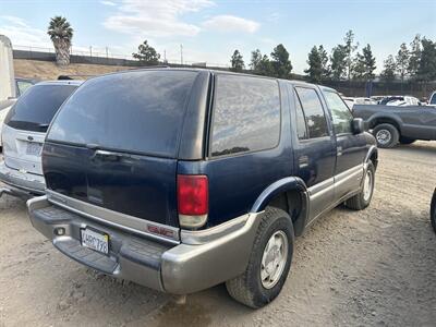 2000 GMC Jimmy SLE   - Photo 2 - Chula Vista, CA 91911