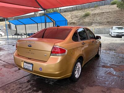 2009 Ford Focus SE   - Photo 3 - Chula Vista, CA 91911