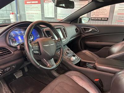 2015 Chrysler 200 S - Photo 5 - Chula Vista, CA 91911