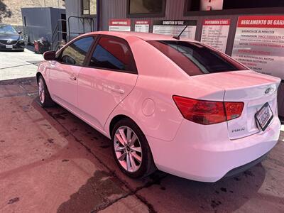 2010 Kia Forte EX   - Photo 2 - Chula Vista, CA 91911