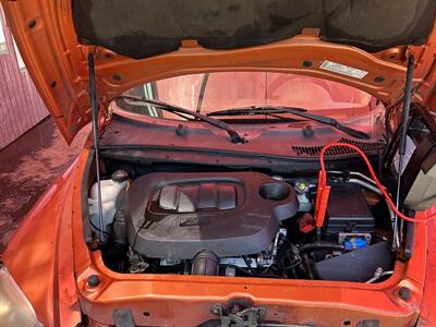 2006 Chevrolet HHR LT   - Photo 8 - Chula Vista, CA 91911