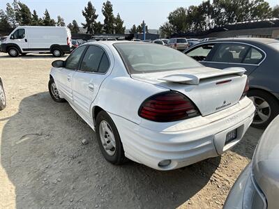 2002 Pontiac Grand Am SE   - Photo 2 - Chula Vista, CA 91911