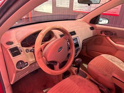 2005 Ford Focus ZX4 S   - Photo 6 - Chula Vista, CA 91911