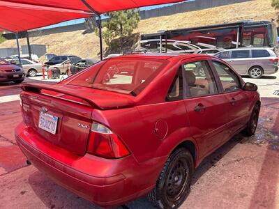 2005 Ford Focus ZX4 S   - Photo 3 - Chula Vista, CA 91911