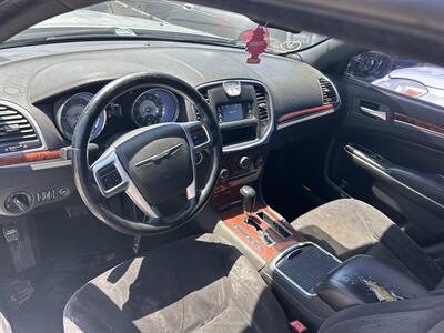 2012 Chrysler 300 Series   - Photo 8 - Chula Vista, CA 91911