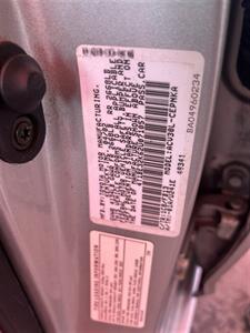 2002 Toyota Camry SE   - Photo 7 - Chula Vista, CA 91911