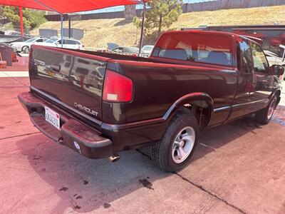 2001 Chevrolet S-10   - Photo 3 - Chula Vista, CA 91911