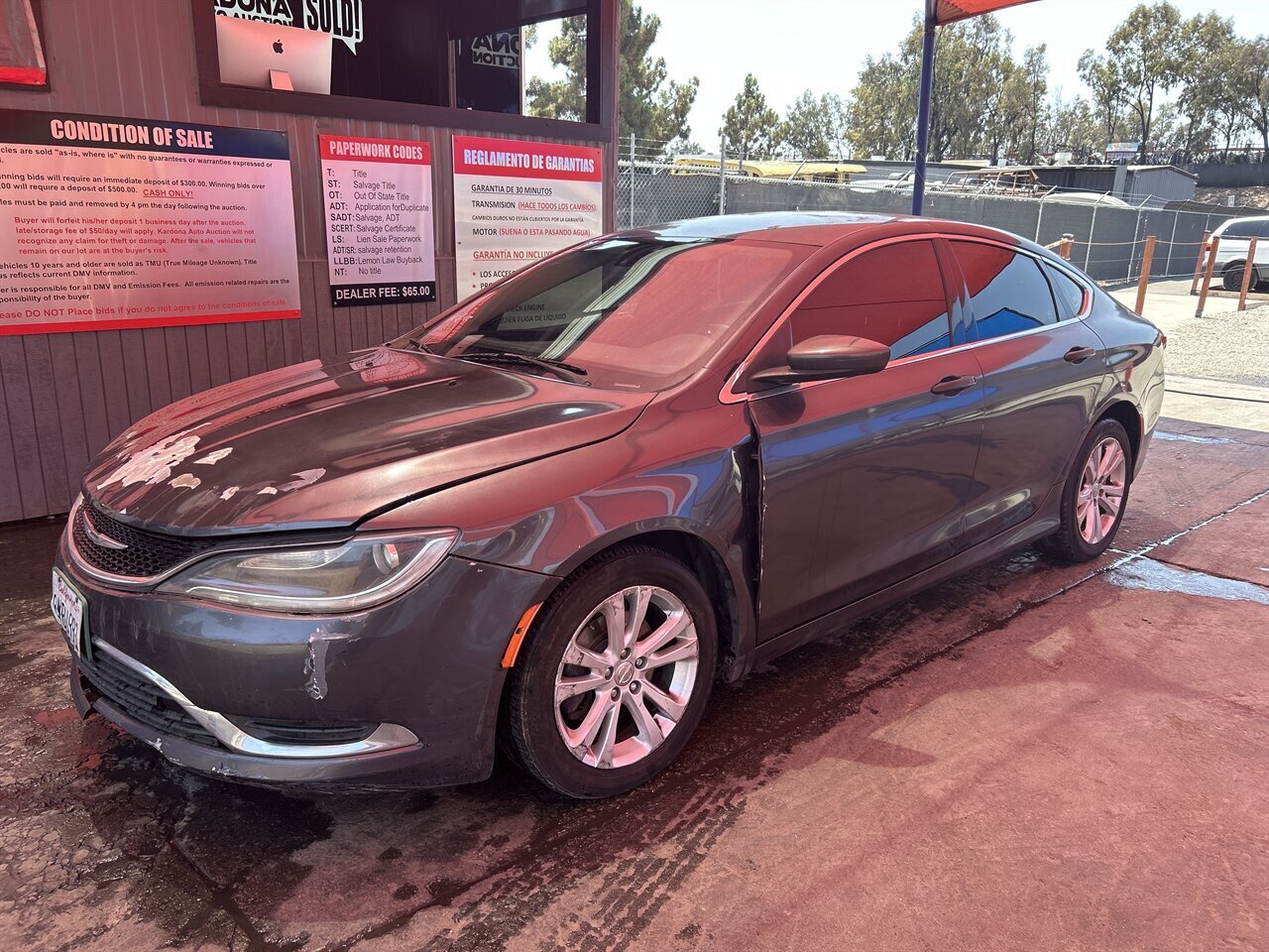 2015 Chrysler 200 Limited - Photo 1 - Chula Vista, CA 91911