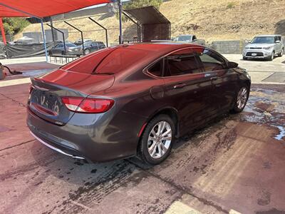 2015 Chrysler 200 Limited   - Photo 3 - Chula Vista, CA 91911