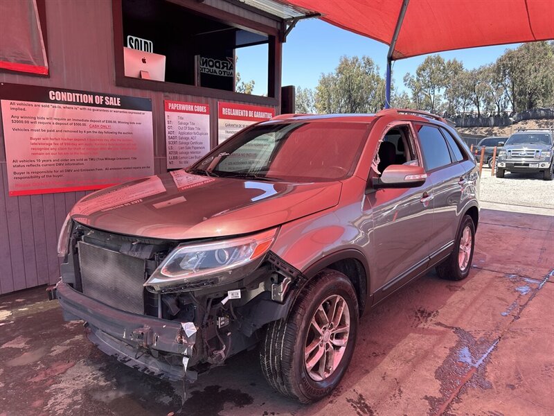 2015 Kia Sorento LX  