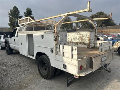 2014 Ford F-550   - Photo 2 - Chula Vista, CA 91911