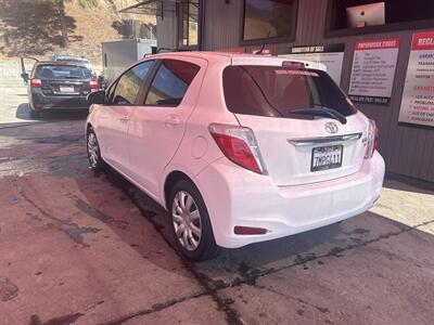 2013 Toyota Yaris 5-Door L   - Photo 2 - Chula Vista, CA 91911