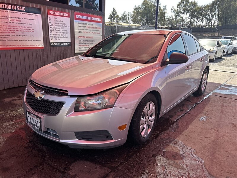 2013 Chevrolet Cruze LS Auto  