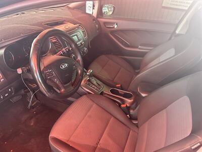 2015 Kia Forte LX   - Photo 5 - Chula Vista, CA 91911