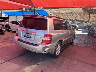 2006 Toyota Highlander Hybrid   - Photo 3 - Chula Vista, CA 91911