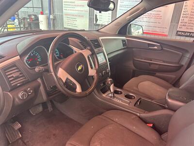 2011 Chevrolet Traverse LT   - Photo 5 - Chula Vista, CA 91911
