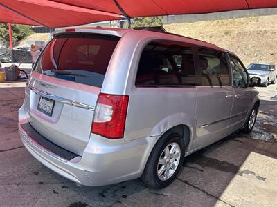 2012 Chrysler Town & Country Touring   - Photo 4 - Chula Vista, CA 91911