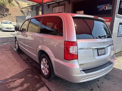 2012 Chrysler Town & Country Touring   - Photo 2 - Chula Vista, CA 91911