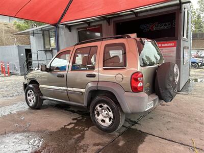 2006 Jeep Liberty Sport   - Photo 2 - Chula Vista, CA 91911