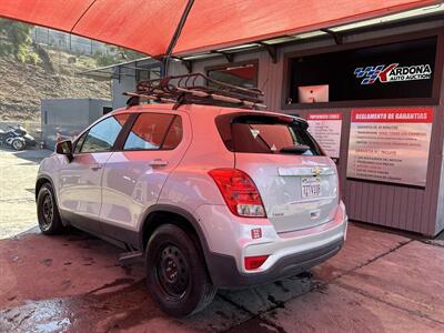 2017 Chevrolet Trax LS   - Photo 2 - Chula Vista, CA 91911