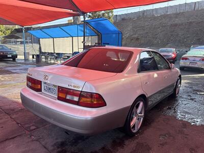 1999 Lexus ES   - Photo 3 - Chula Vista, CA 91911
