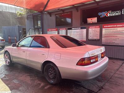 1999 Lexus ES   - Photo 2 - Chula Vista, CA 91911
