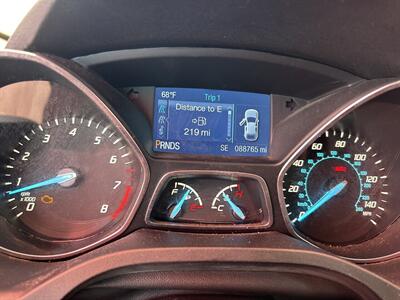 2015 Ford Escape SE   - Photo 8 - Chula Vista, CA 91911