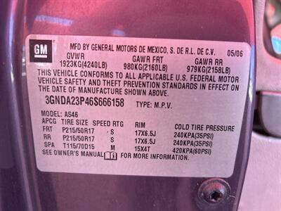 2006 Chevrolet HHR LT   - Photo 7 - Chula Vista, CA 91911