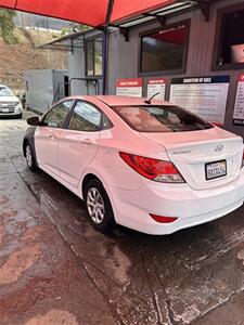 2013 Hyundai ACCENT GLS   - Photo 2 - Chula Vista, CA 91911