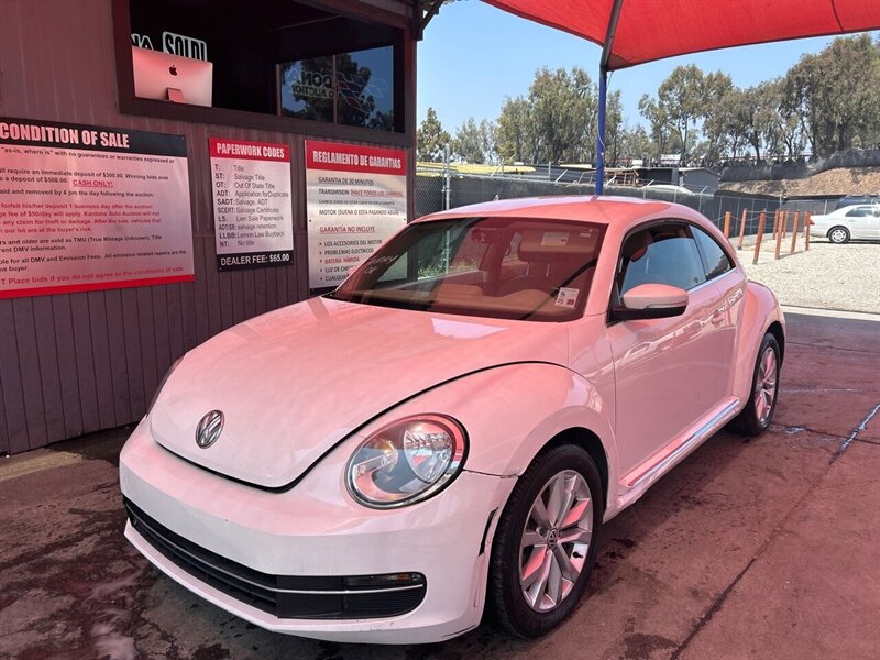 2014 Volkswagen Beetle-Classic TDI  