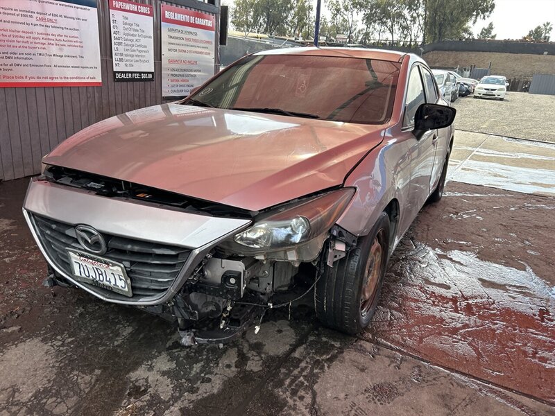 2015 Mazda Mazda3 i Sport  
