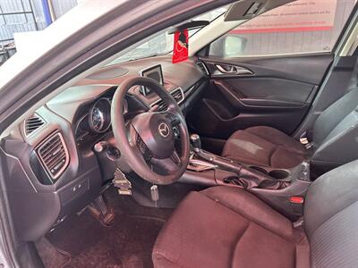 2015 Mazda Mazda3 i Sport   - Photo 6 - Chula Vista, CA 91911