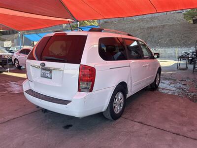 2012 Kia Sedona LX - Photo 3 - Chula Vista, CA 91911