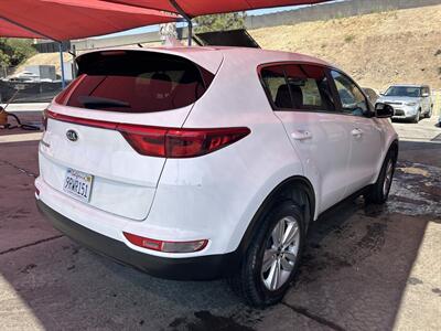 2017 Kia Sportage LX   - Photo 4 - Chula Vista, CA 91911