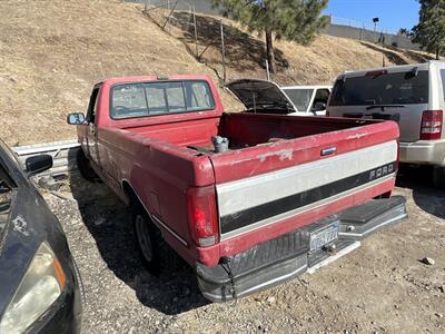 1993 Ford F-150 XLT   - Photo 2 - Chula Vista, CA 91911