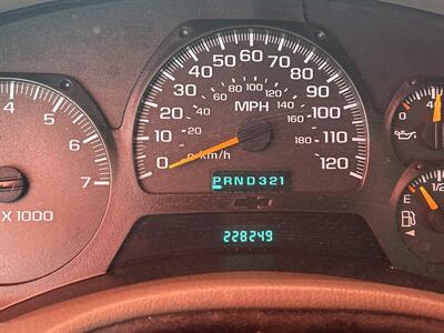 2004 Chevrolet Trailblazer LS   - Photo 8 - Chula Vista, CA 91911