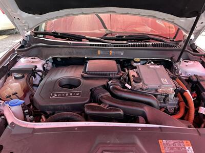 2016 Lincoln MKZ Hybrid   - Photo 4 - Chula Vista, CA 91911