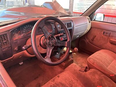 1998 Toyota Tacoma SR5   - Photo 6 - Chula Vista, CA 91911
