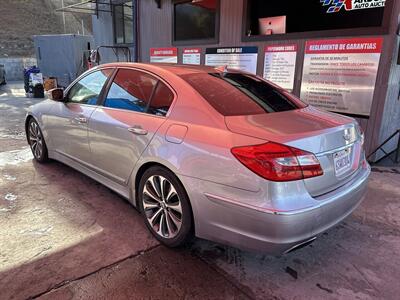 2012 Hyundai Genesis 5.0L R-Spec   - Photo 2 - Chula Vista, CA 91911