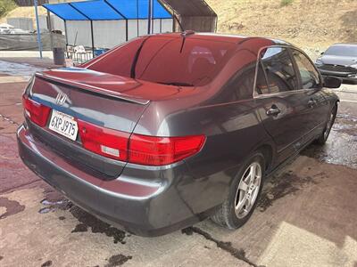 2005 Honda Accord Hybrid w/Navi   - Photo 2 - Chula Vista, CA 91911