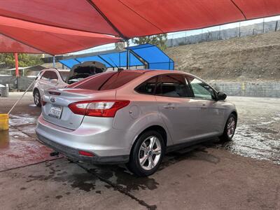 2013 Ford Focus SE - Photo 3 - Chula Vista, CA 91911