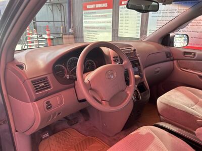 2006 Toyota Sienna CE 7 Passenger   - Photo 6 - Chula Vista, CA 91911