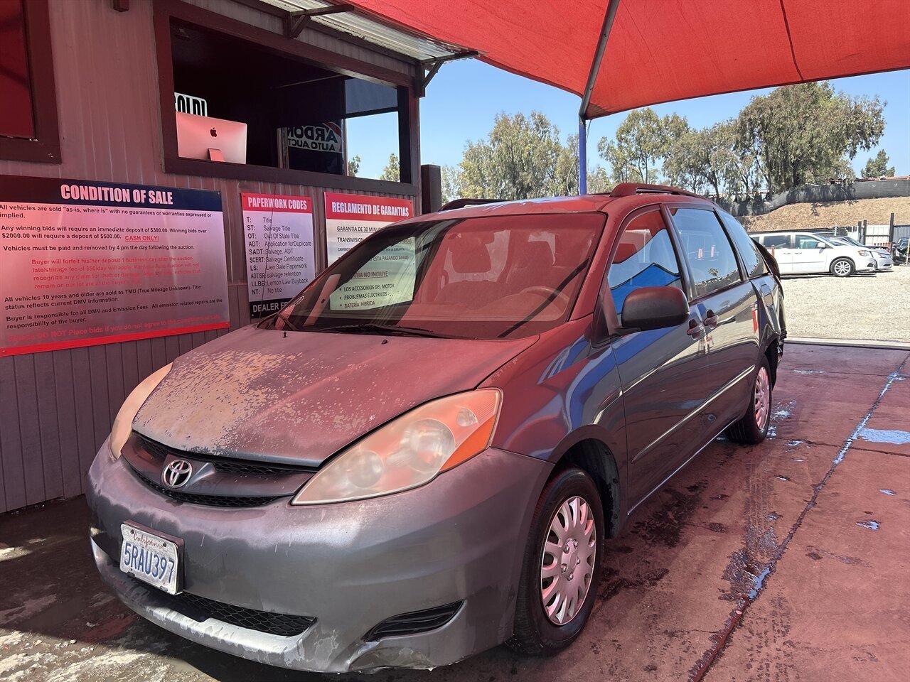 2006 Toyota Sienna CE 7 Passenger - Photo 1 - Chula Vista, CA 91911