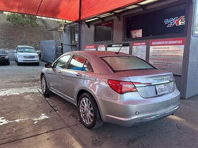 2013 Chrysler 200 LX   - Photo 2 - Chula Vista, CA 91911