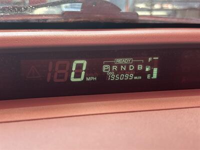 2002 Toyota Prius   - Photo 8 - Chula Vista, CA 91911
